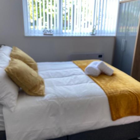 2A Spv Double En-Suite Room Wakefield Exterior foto